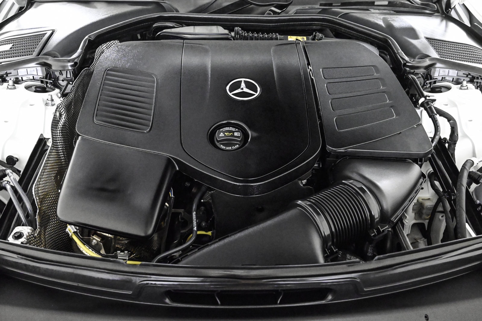 2025 MERCEDES-BENZ C-CLASS - Image 25