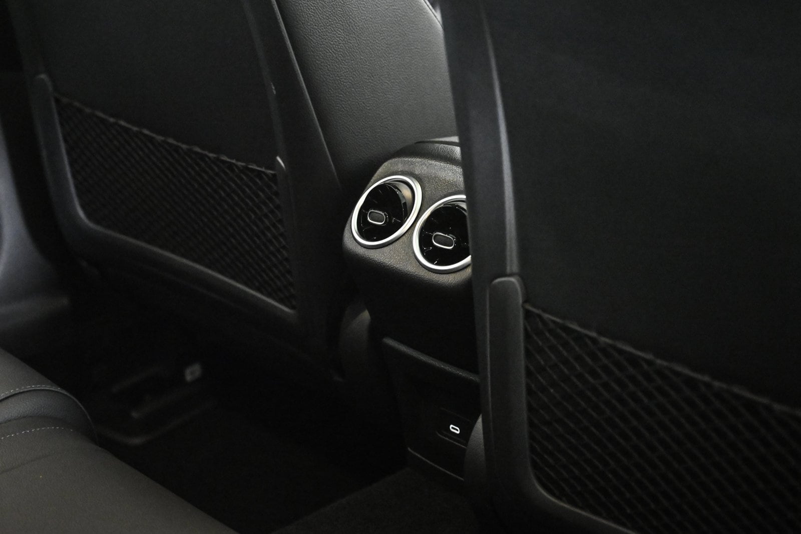 2025 MERCEDES-BENZ CLA-CLASS - Image 19