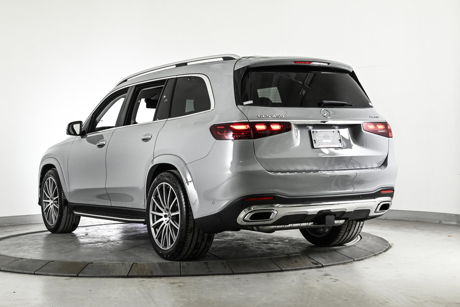 2026 MERCEDES-BENZ GLS-CLASS - Image 9