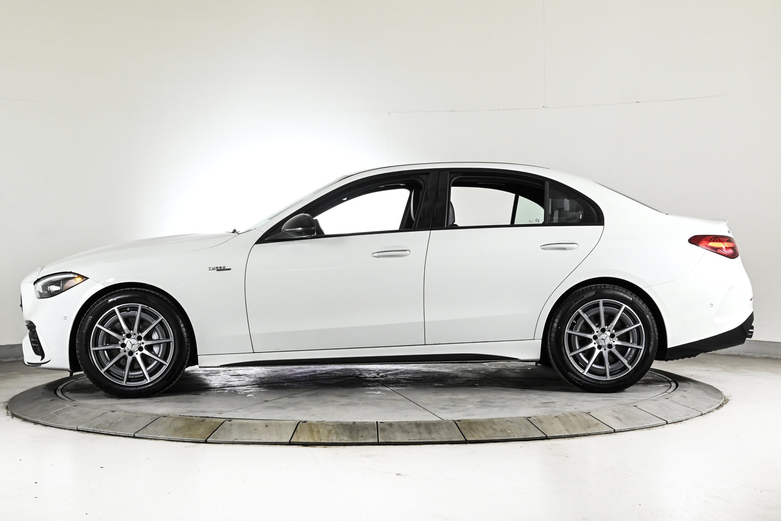 2026 MERCEDES-BENZ C-CLASS - Image 9