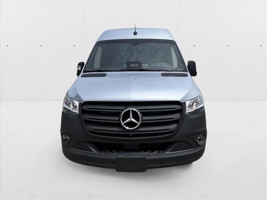New 2025 Mercedes-Benz Sprinter Cargo Van 2500 Standard Roof I4 Diesel 144" RWD Van Cargo Van