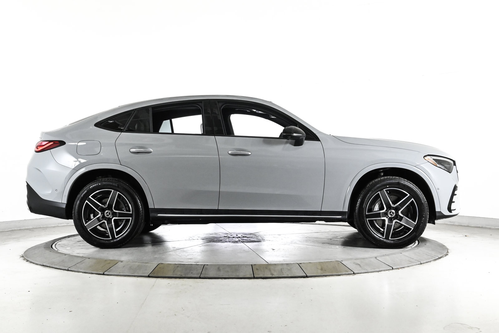 2026 MERCEDES-BENZ GLC-CLASS - Image 4