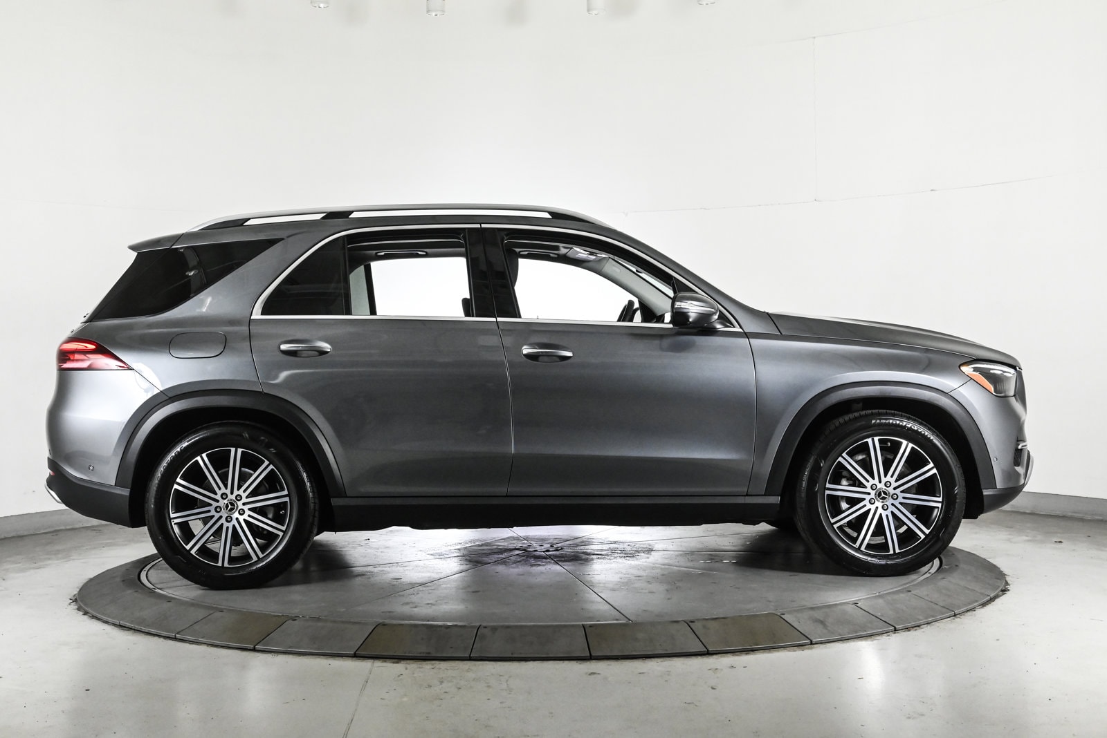 2025 MERCEDES-BENZ GLE-CLASS - Image 4