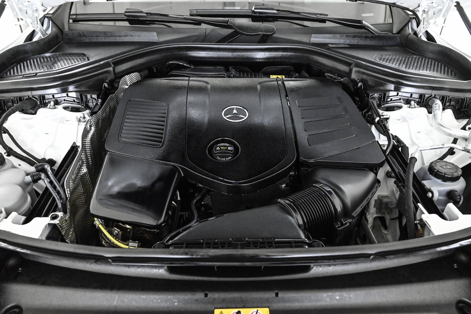 2025 MERCEDES-BENZ GLC-CLASS - Image 25