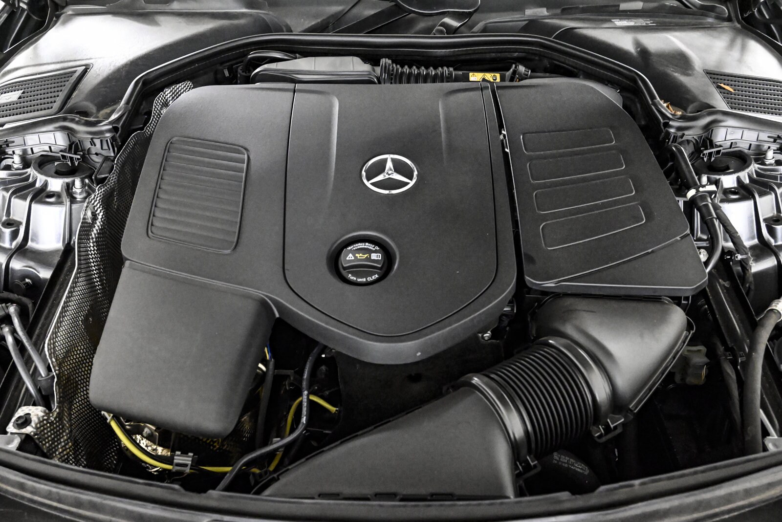 2025 MERCEDES-BENZ C-CLASS - Image 23