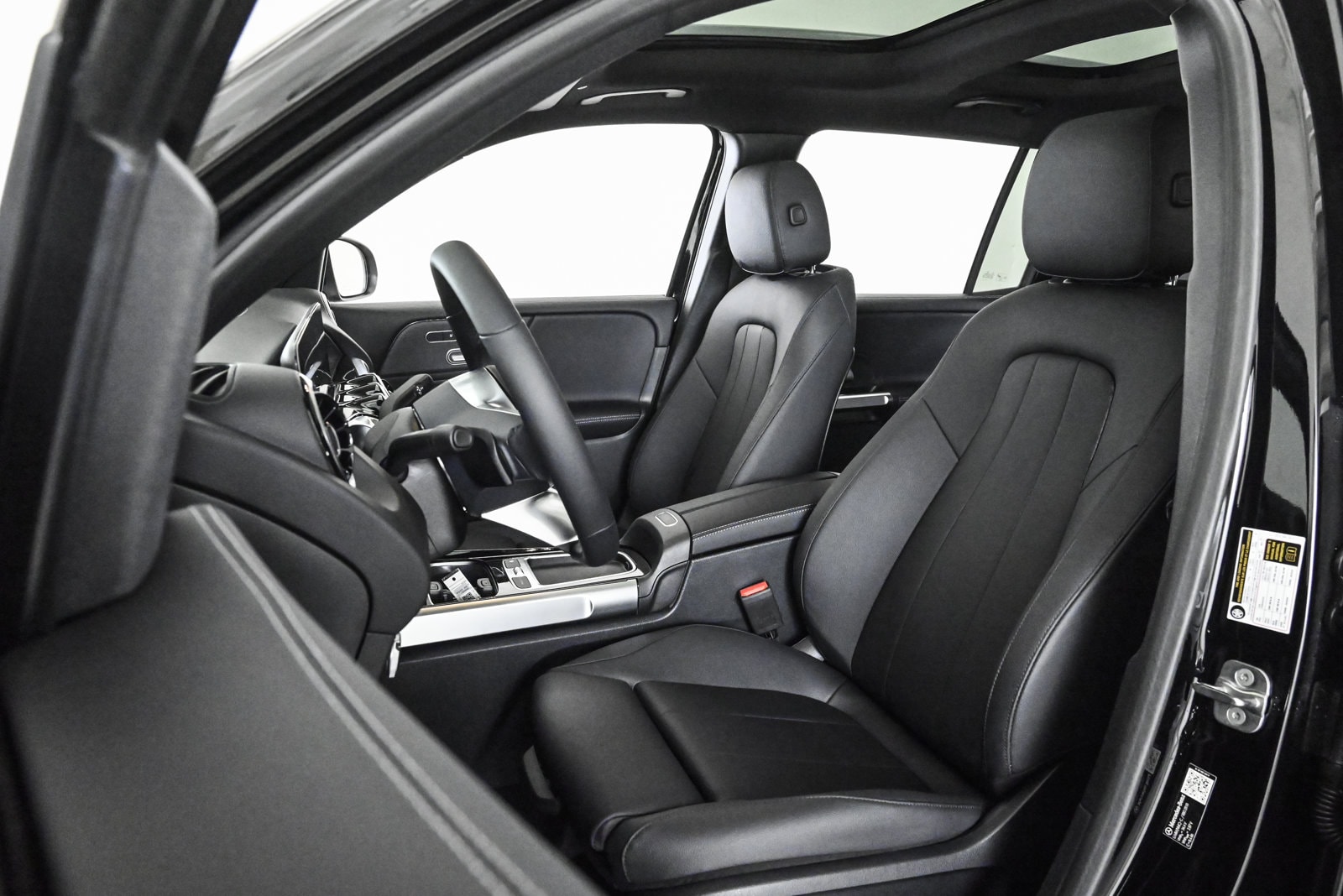 2026 MERCEDES-BENZ GLB-CLASS - Image 18