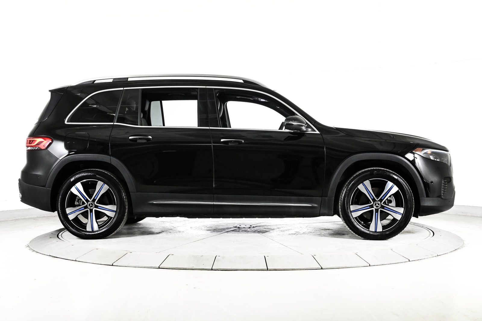 2023 MERCEDES-BENZ EQB-CLASS - Image 4