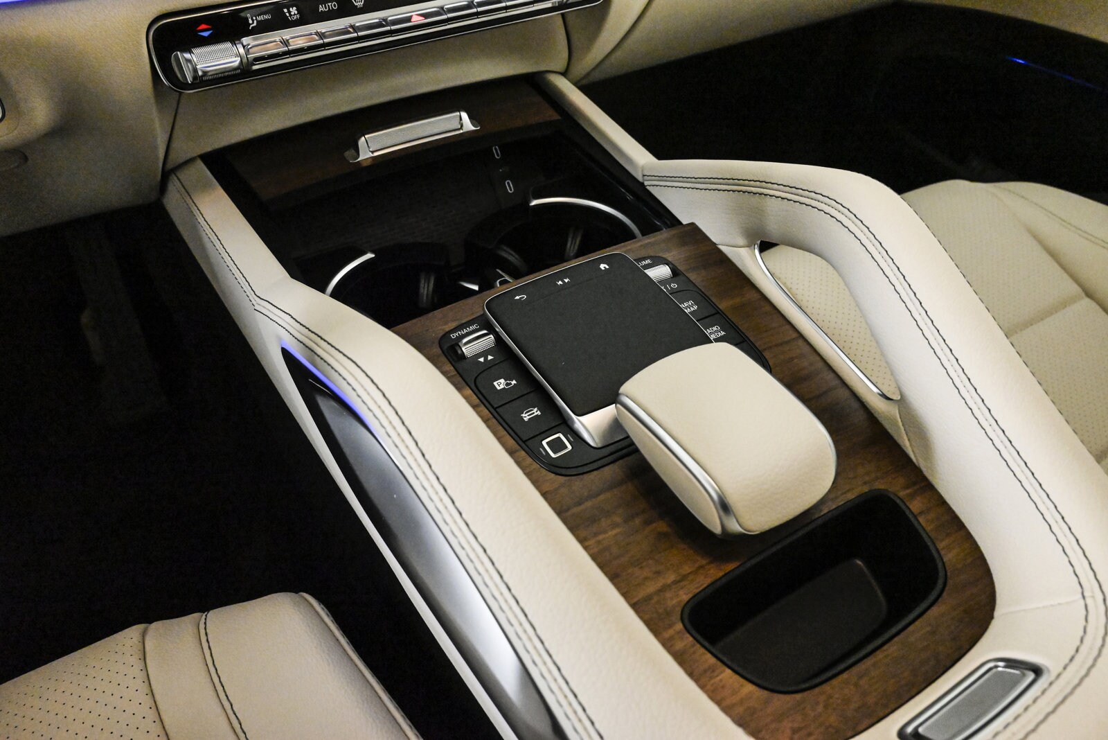 2026 MERCEDES-BENZ GLE-CLASS - Image 13