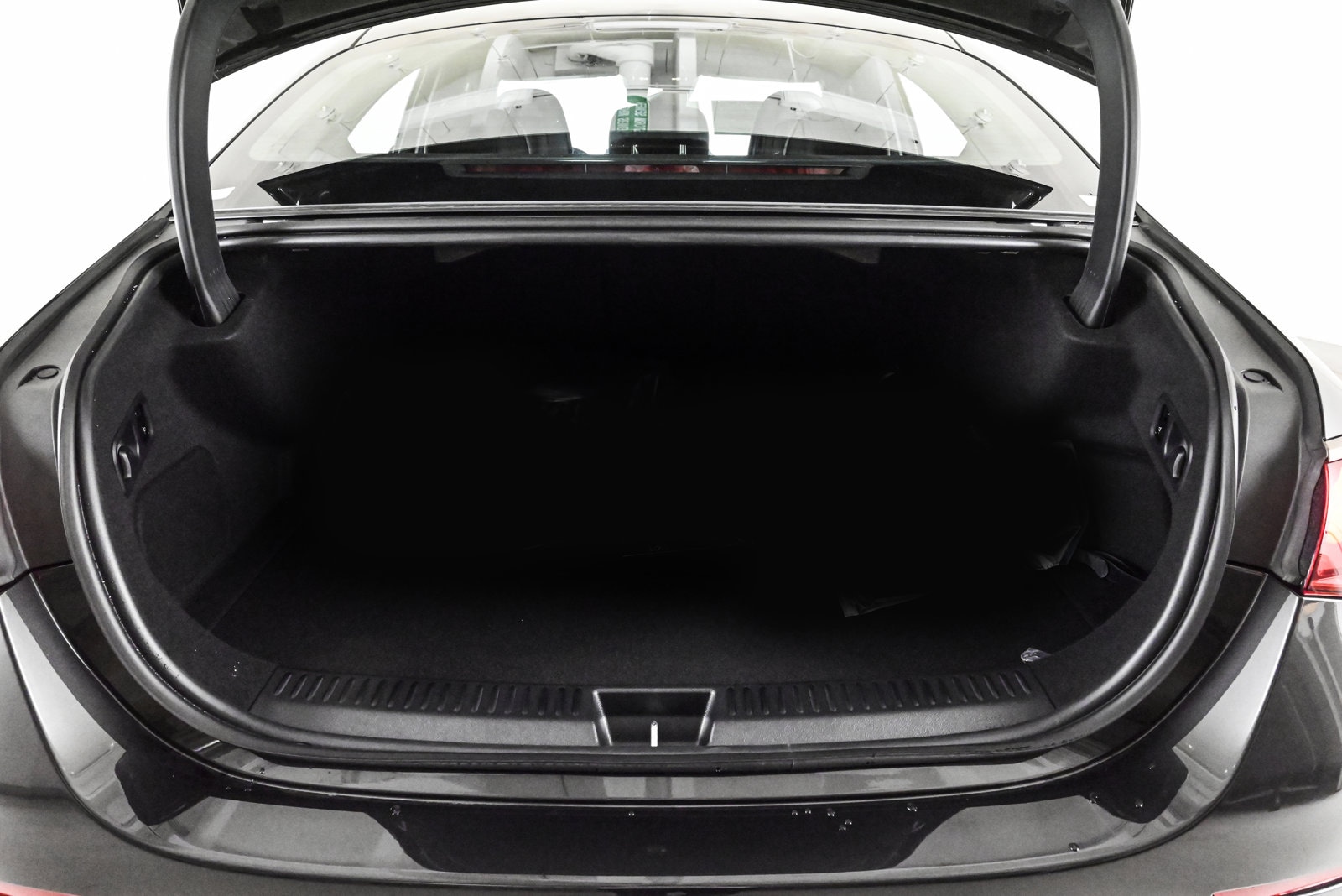 2026 MERCEDES-BENZ E-CLASS - Image 6