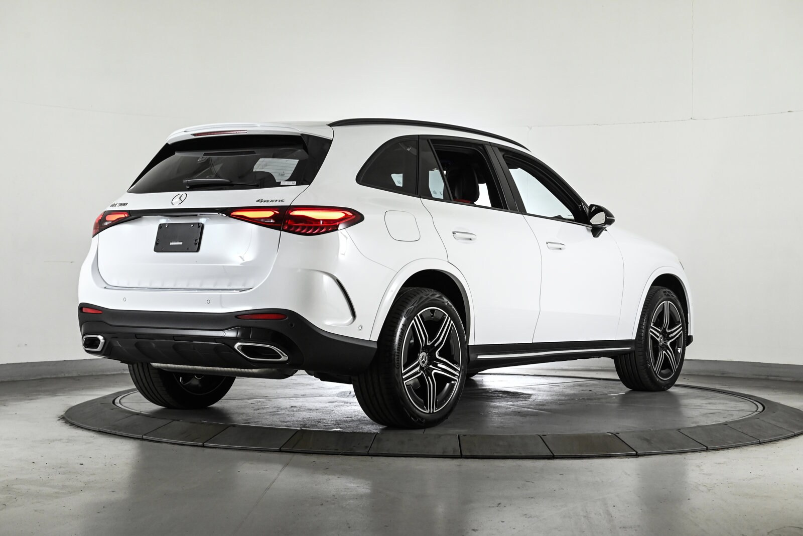 2026 MERCEDES-BENZ GLC-CLASS - Image 5