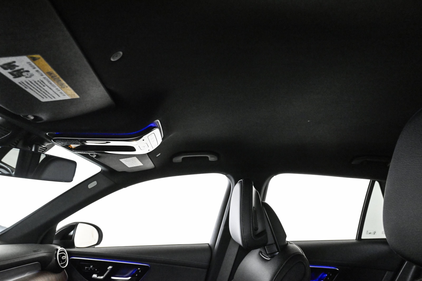 2025 MERCEDES-BENZ GLC-CLASS - Image 17