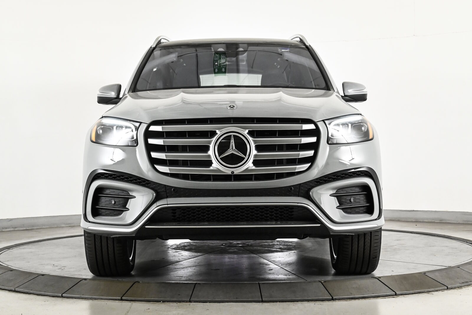 2026 MERCEDES-BENZ GLS-CLASS - Image 2