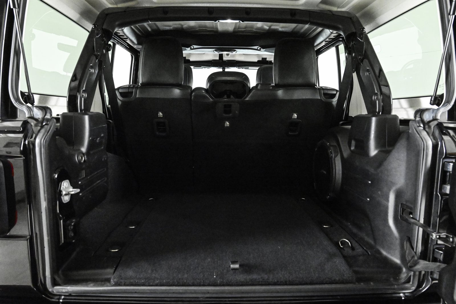 2018 JEEP WRANGLER - Image 6