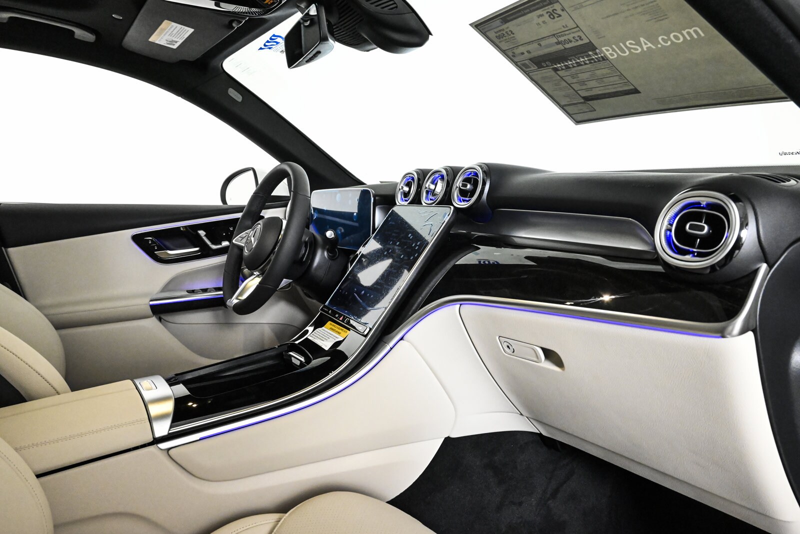 2026 MERCEDES-BENZ GLC-CLASS - Image 24