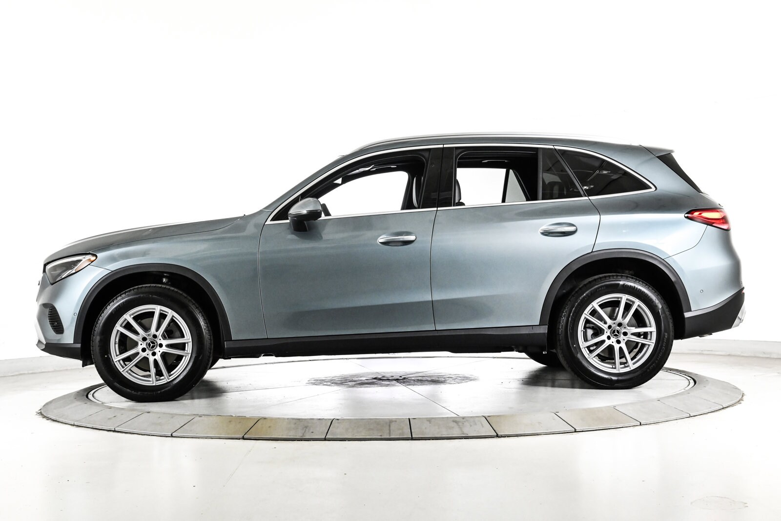2026 MERCEDES-BENZ GLC-CLASS - Image 9