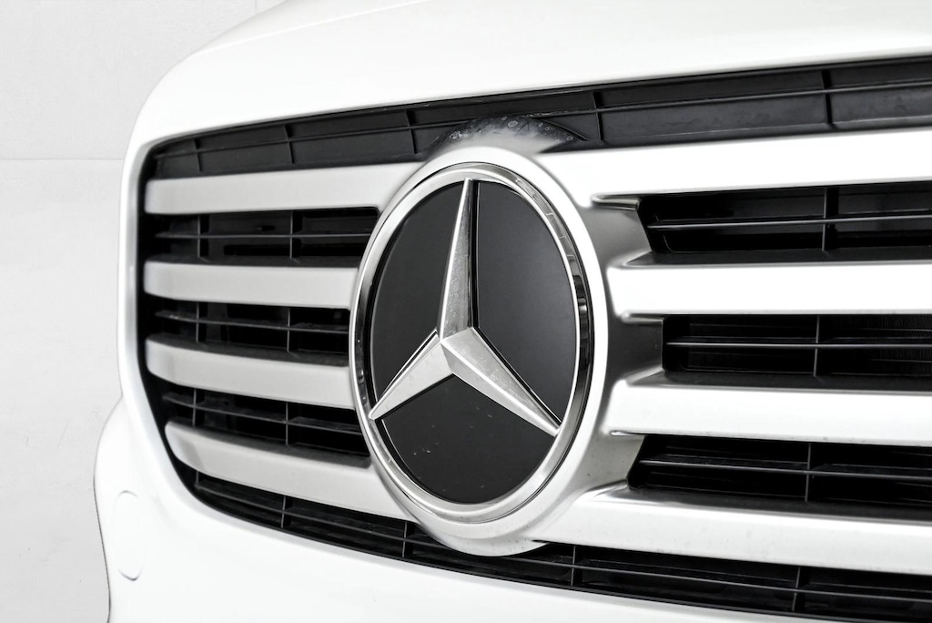 New 2025 Mercedes-Benz GLB GLB 250 4MATIC ® SUV SUV