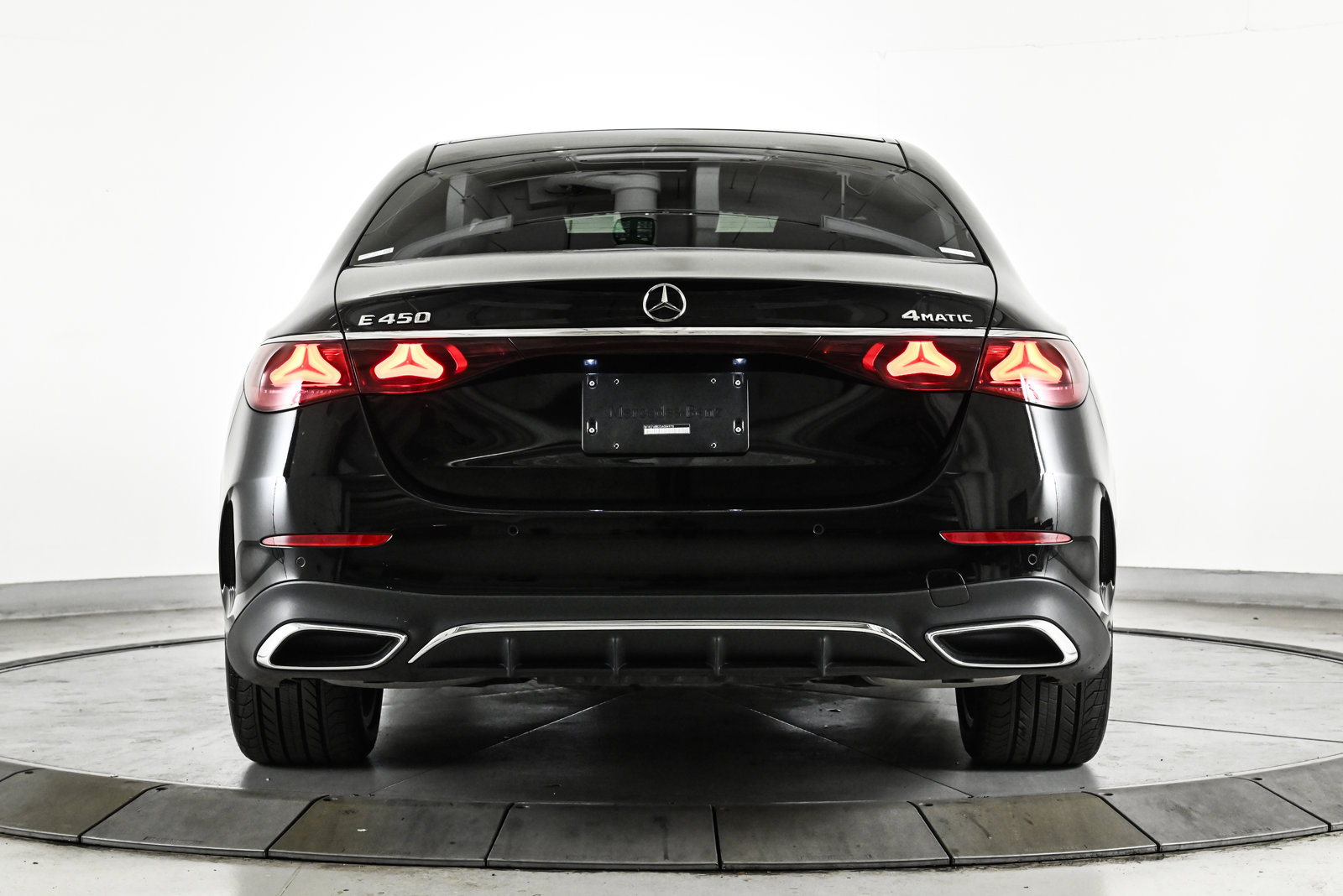 2025 MERCEDES-BENZ E-CLASS - Image 7