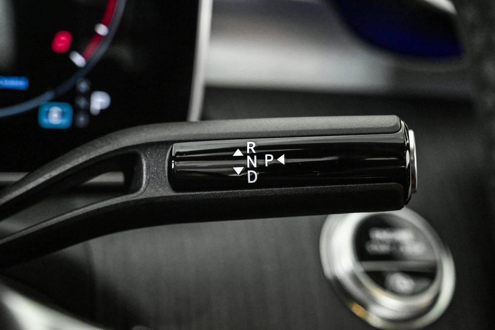 2026 MERCEDES-BENZ C-CLASS - Image 12