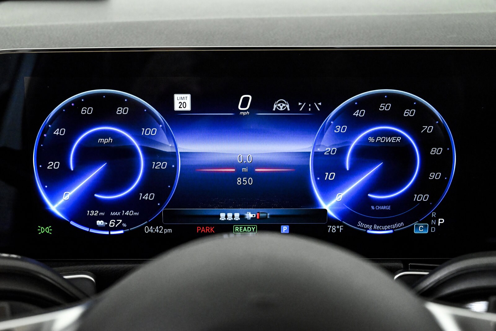 2025 MERCEDES-BENZ EQB-CLASS - Image 13