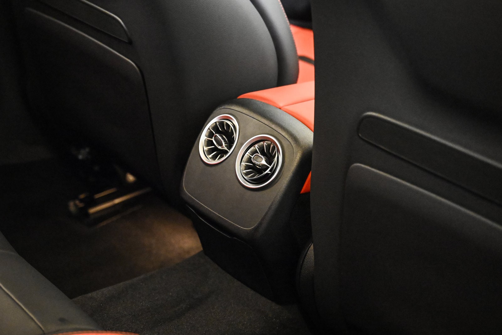 2026 MERCEDES BENZ AMG GT - Image 19