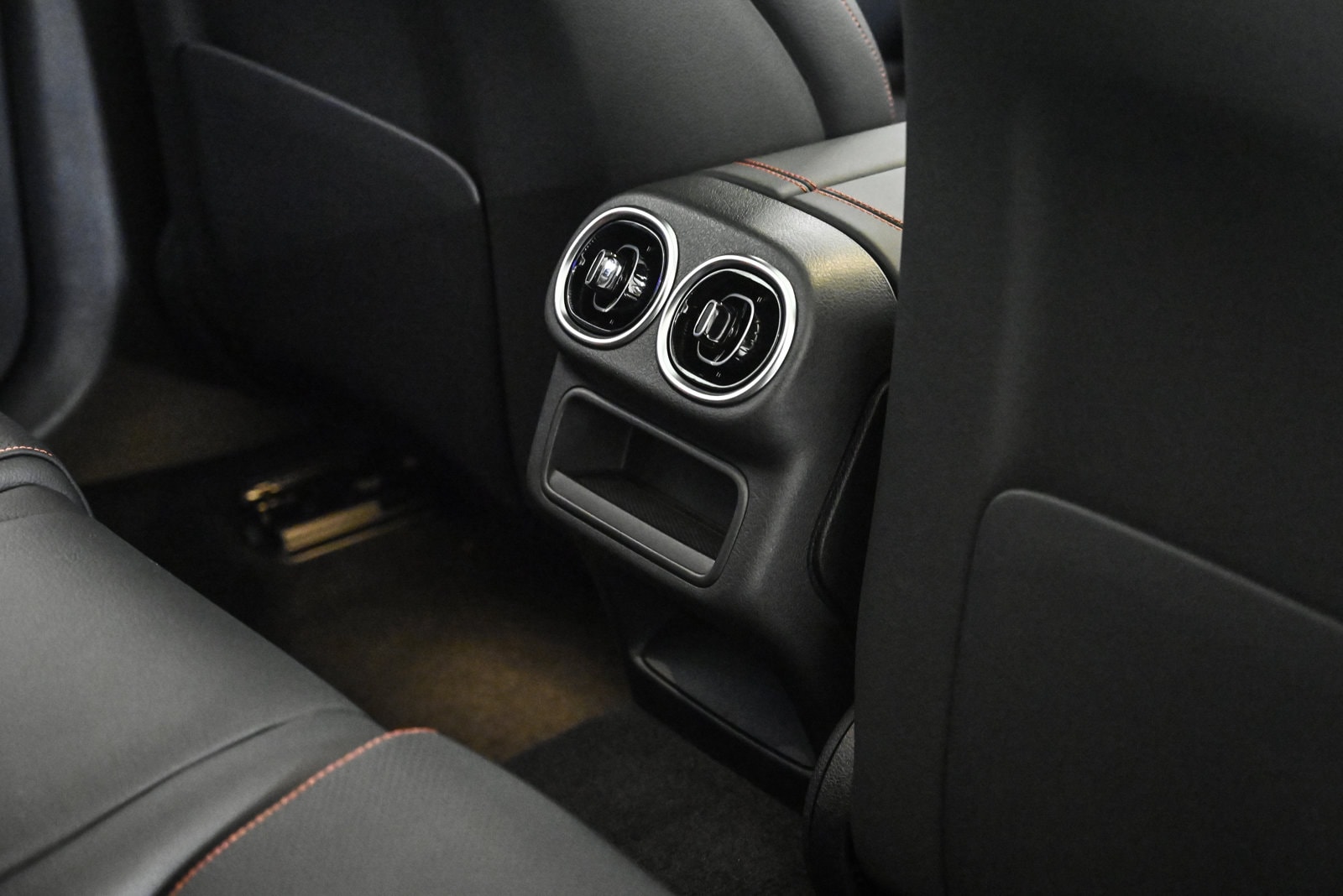 2026 MERCEDES-BENZ GLC-CLASS - Image 19