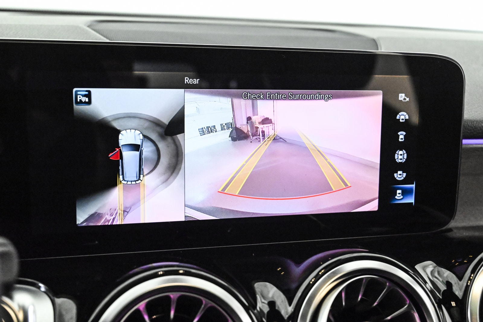 2023 MERCEDES-BENZ EQB-CLASS - Image 15