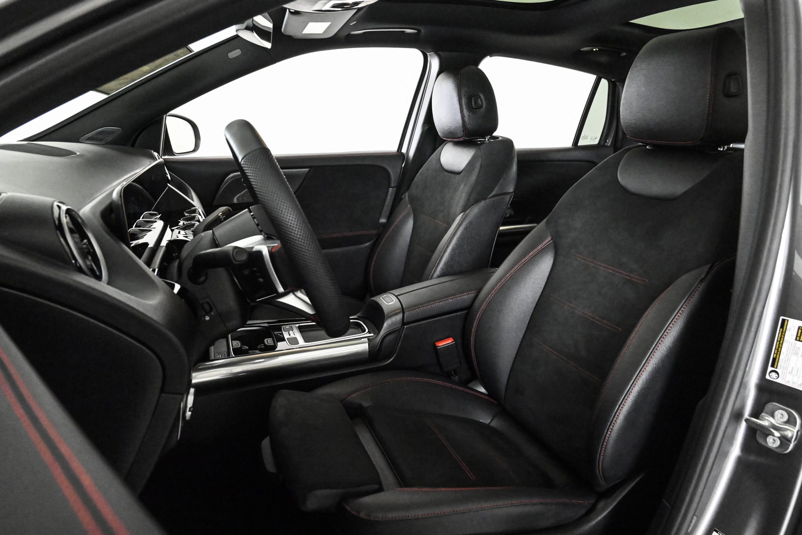 2026 MERCEDES-BENZ GLA-CLASS - Image 18