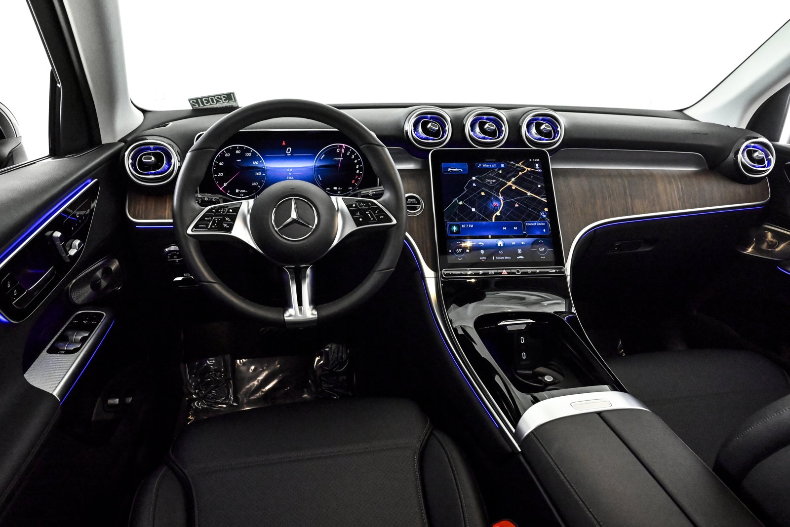 2025 MERCEDES-BENZ GLC-CLASS - Image 11