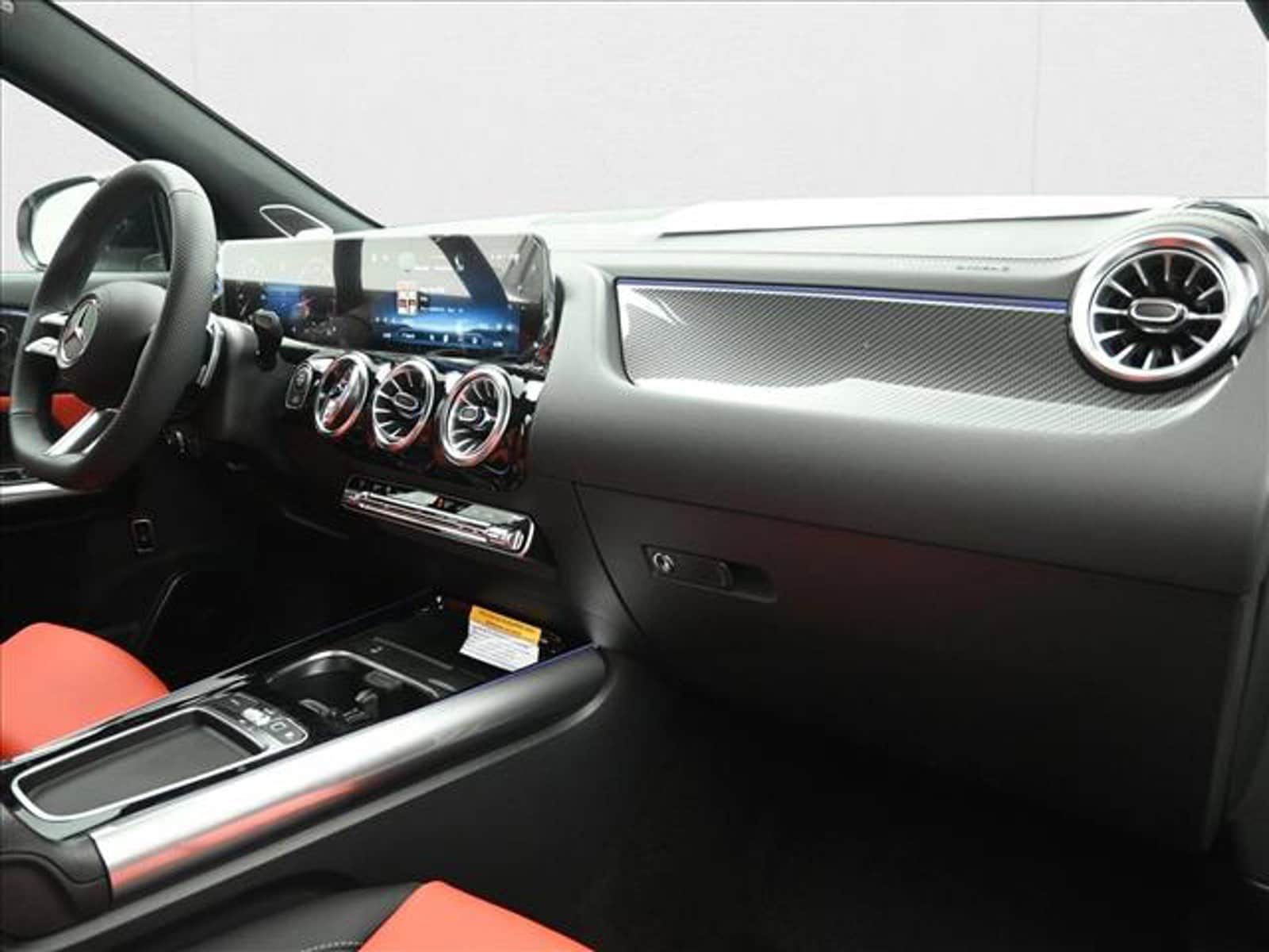 2026 MERCEDES-BENZ GLA-CLASS - Image 27