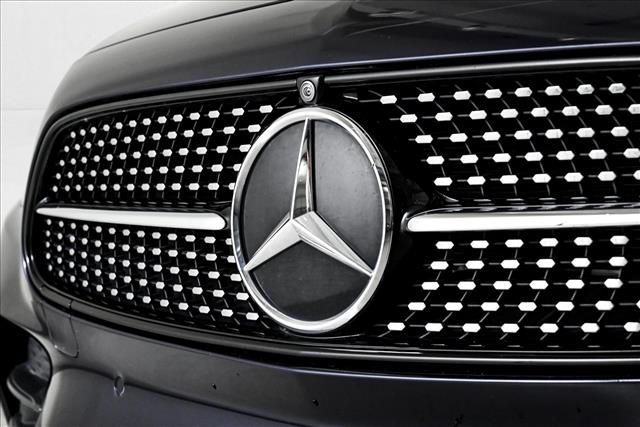 2021 Mercedes Benz E 350 4MATIC Sedan photo 3