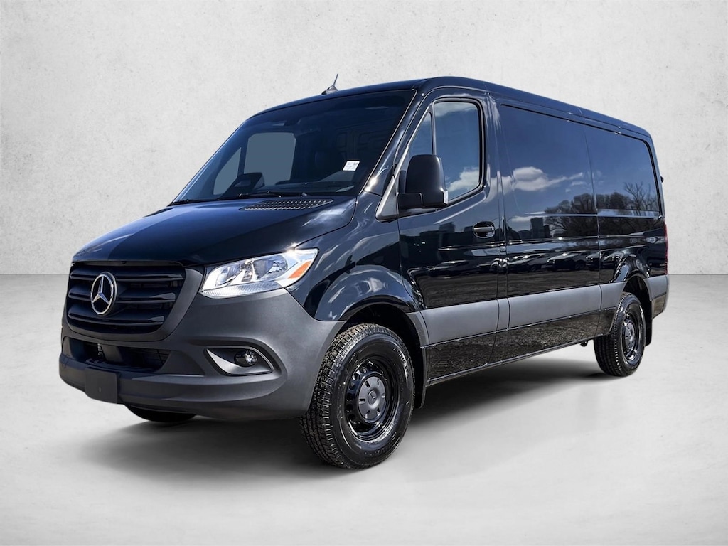 New 2026 Mercedes-Benz Sprinter Cargo Van 2500 Standard Roof I4 Diesel 144" RWD Van Cargo Van