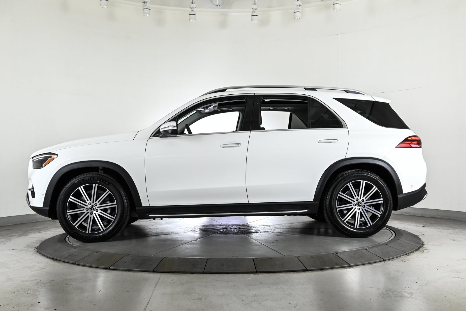 2026 MERCEDES-BENZ GLE-CLASS - Image 9