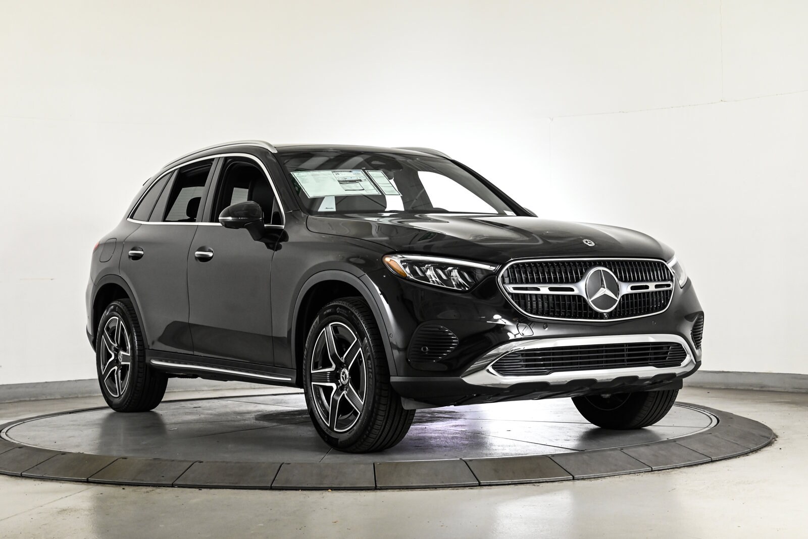 2026 MERCEDES-BENZ GLC-CLASS - Image 3