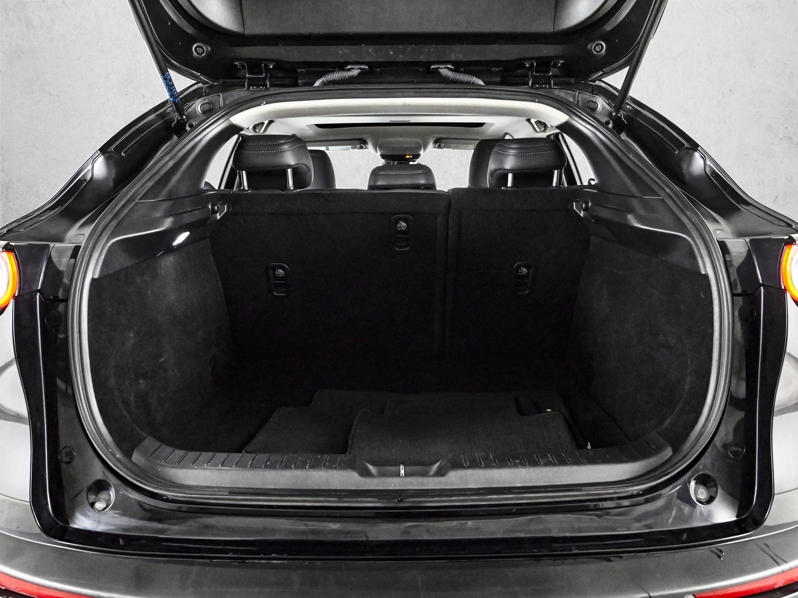 2025 MAZDA CX-30 - Image 6