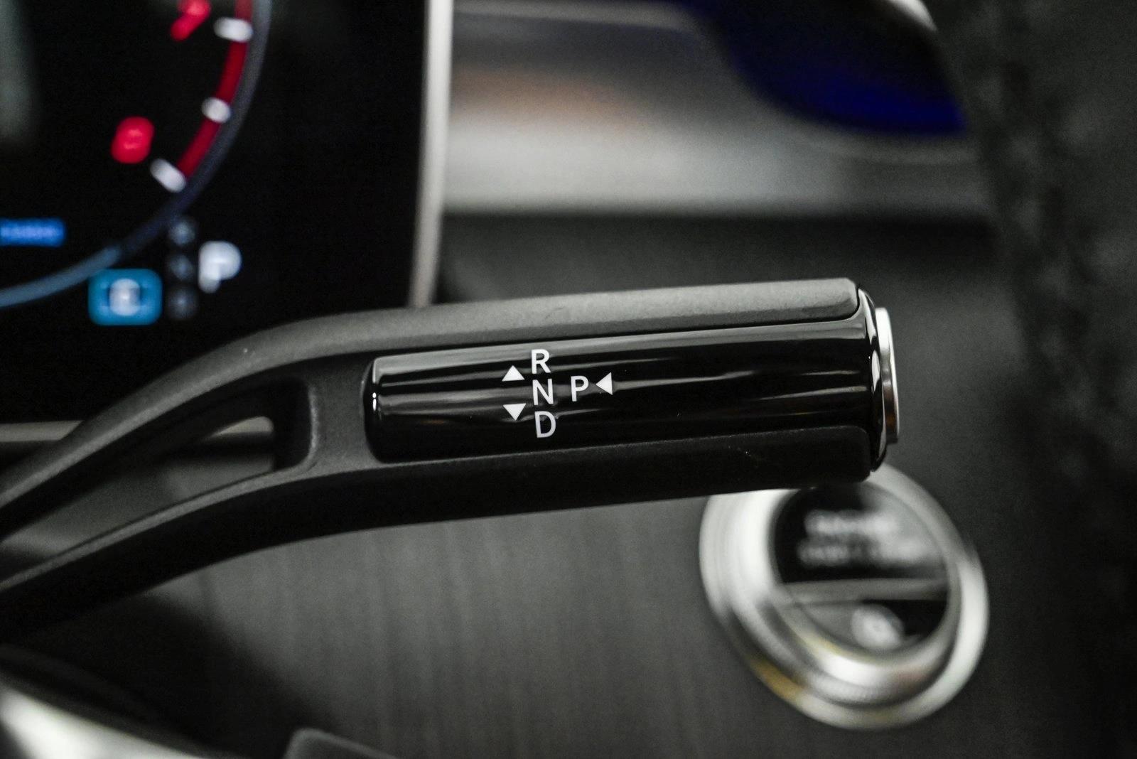 2026 MERCEDES-BENZ C-CLASS - Image 12