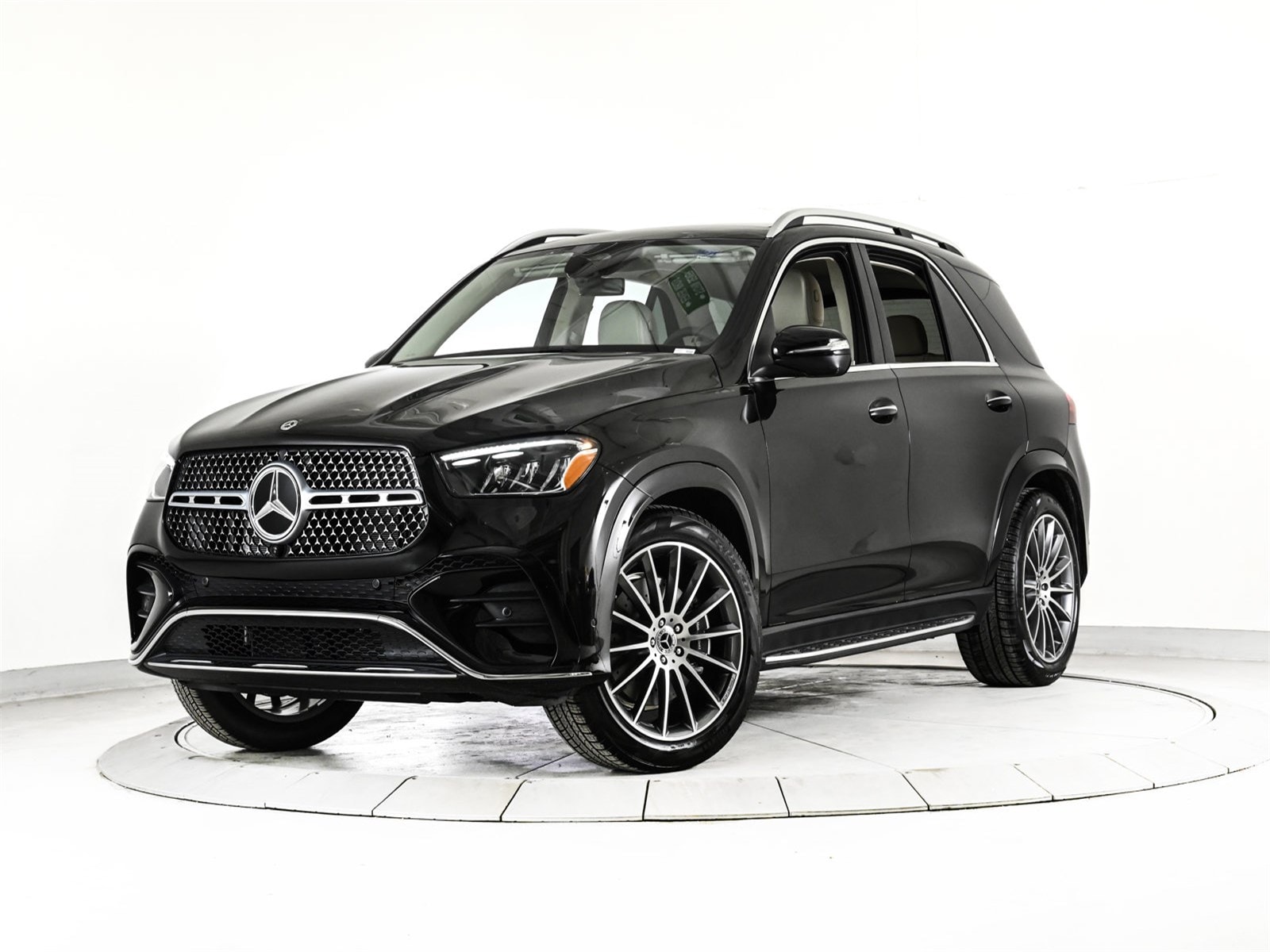 2026 Mercedes-Benz GLE GLE450's photo