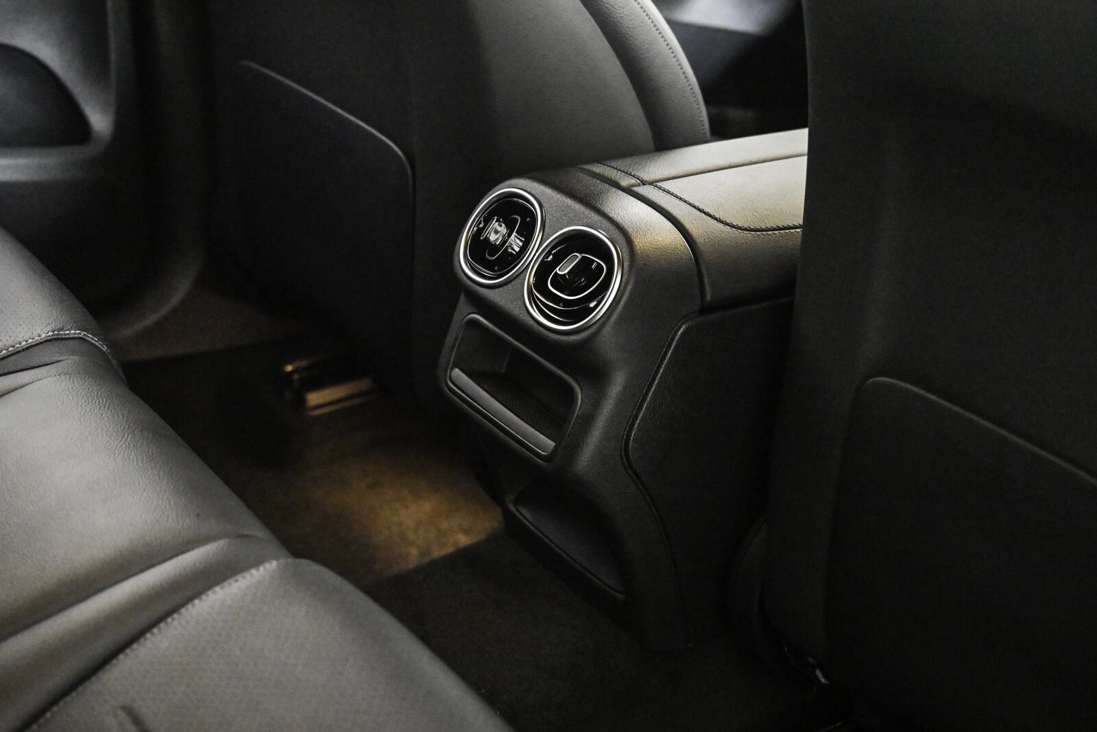 2026 MERCEDES-BENZ GLC-CLASS - Image 18