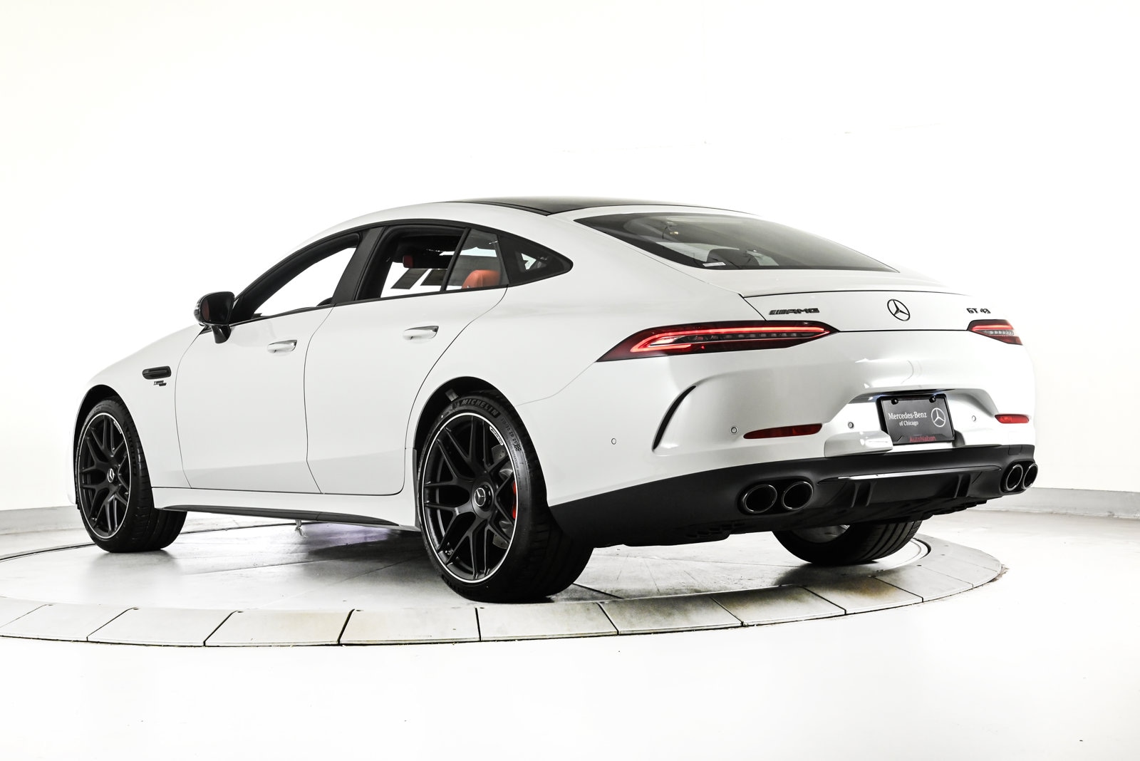 2026 MERCEDES BENZ AMG GT - Image 8