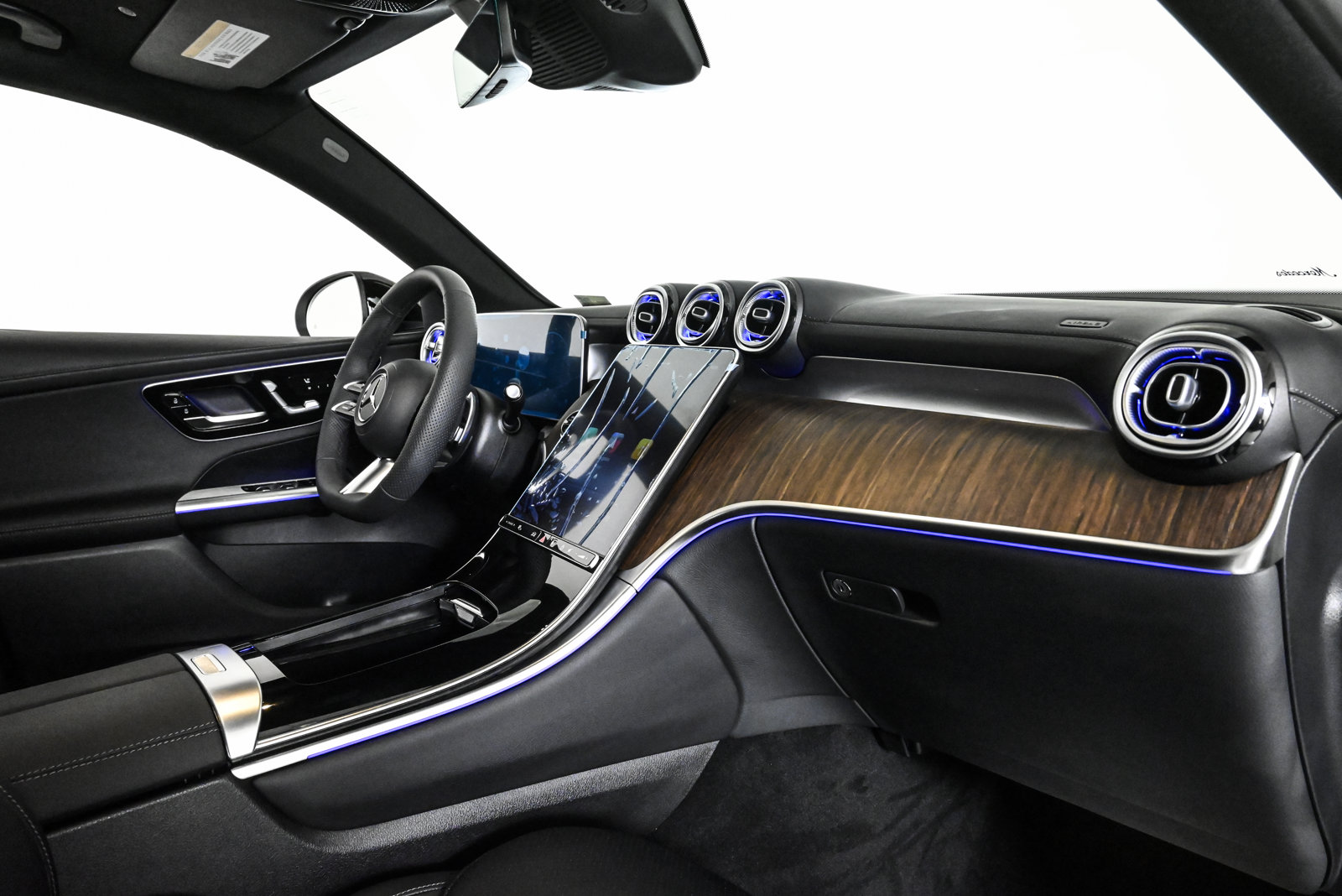 2026 MERCEDES-BENZ GLC-CLASS - Image 10