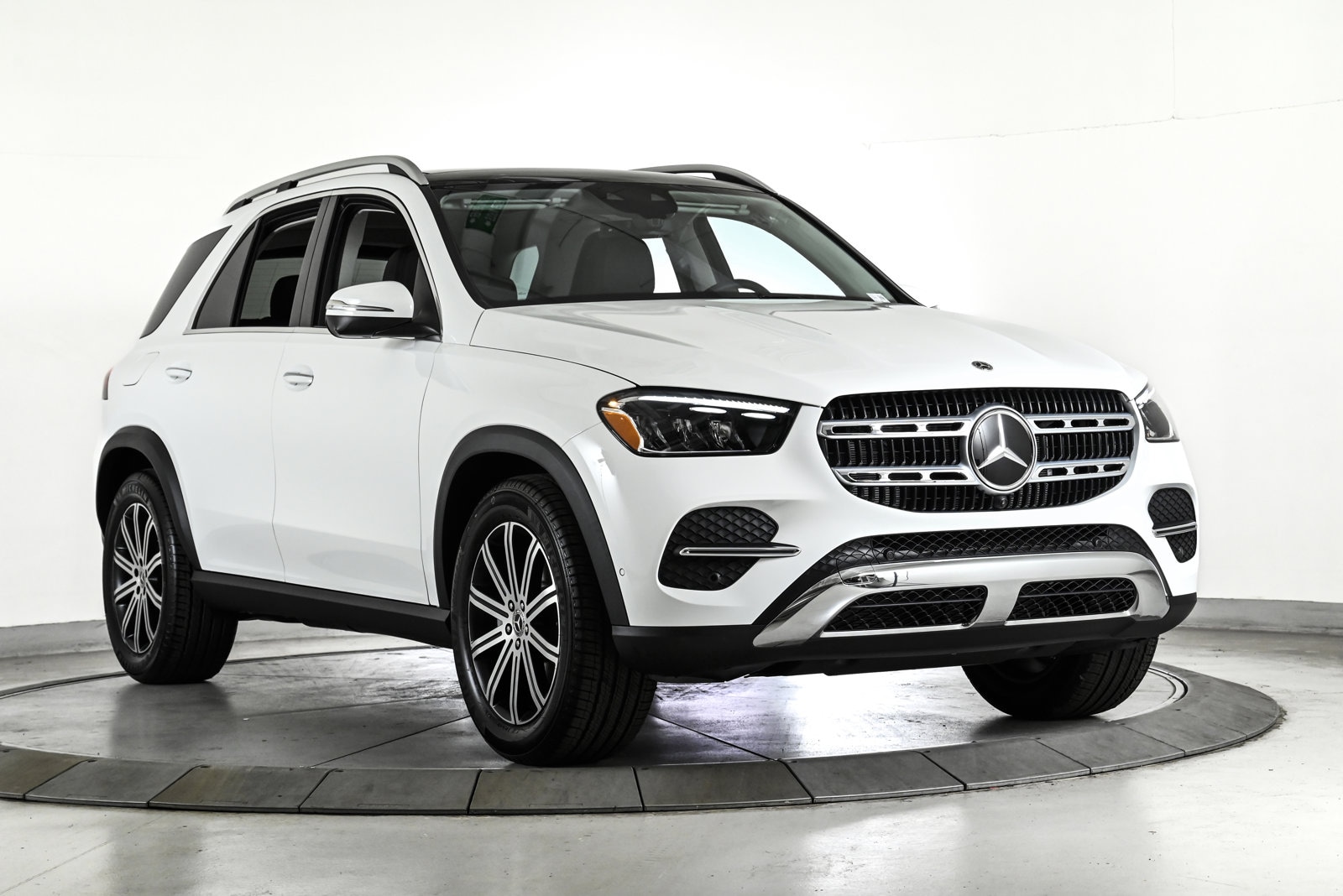 2026 MERCEDES-BENZ GLE-CLASS - Image 3