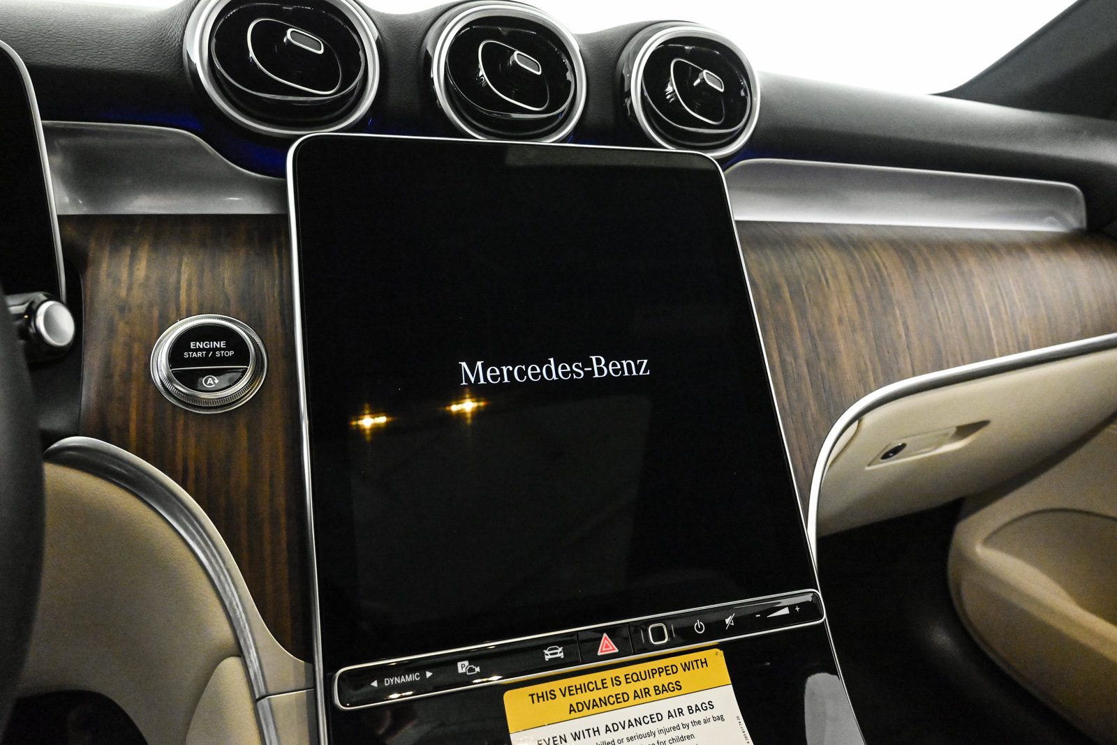 2025 MERCEDES-BENZ GLC-CLASS - Image 16