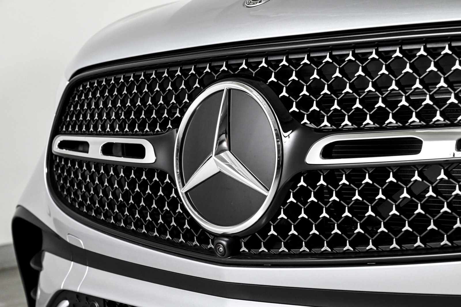 2025 MERCEDES-BENZ GLC-CLASS - Image 3