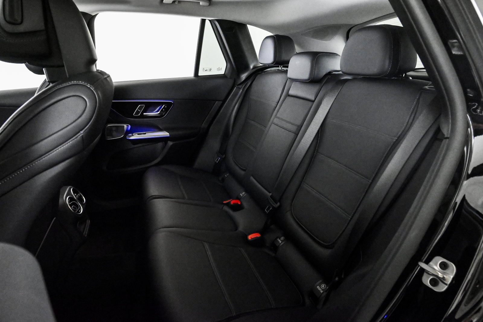 2025 MERCEDES-BENZ GLC-CLASS - Image 18