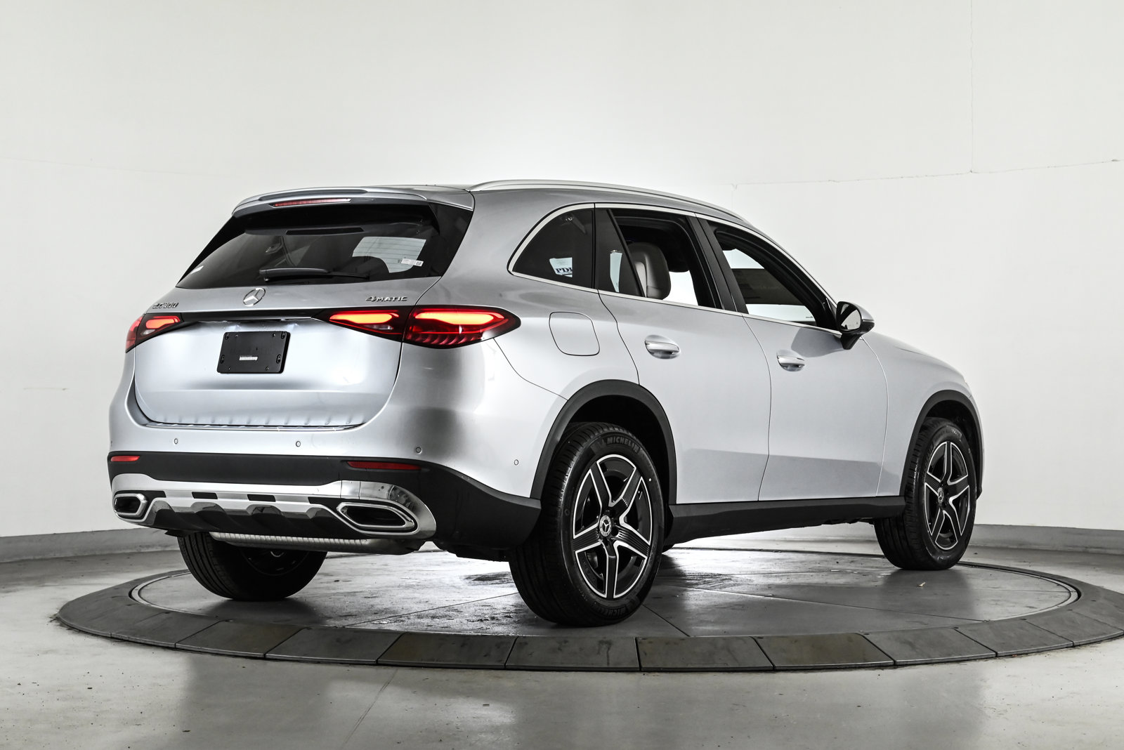 2026 MERCEDES-BENZ GLC-CLASS - Image 5