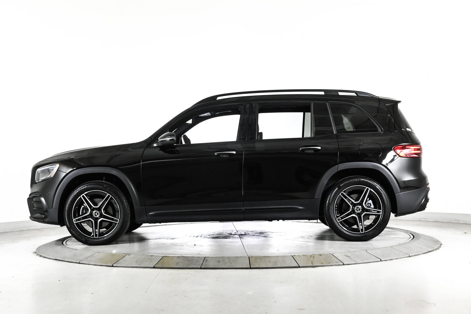 2026 MERCEDES-BENZ GLB-CLASS - Image 9