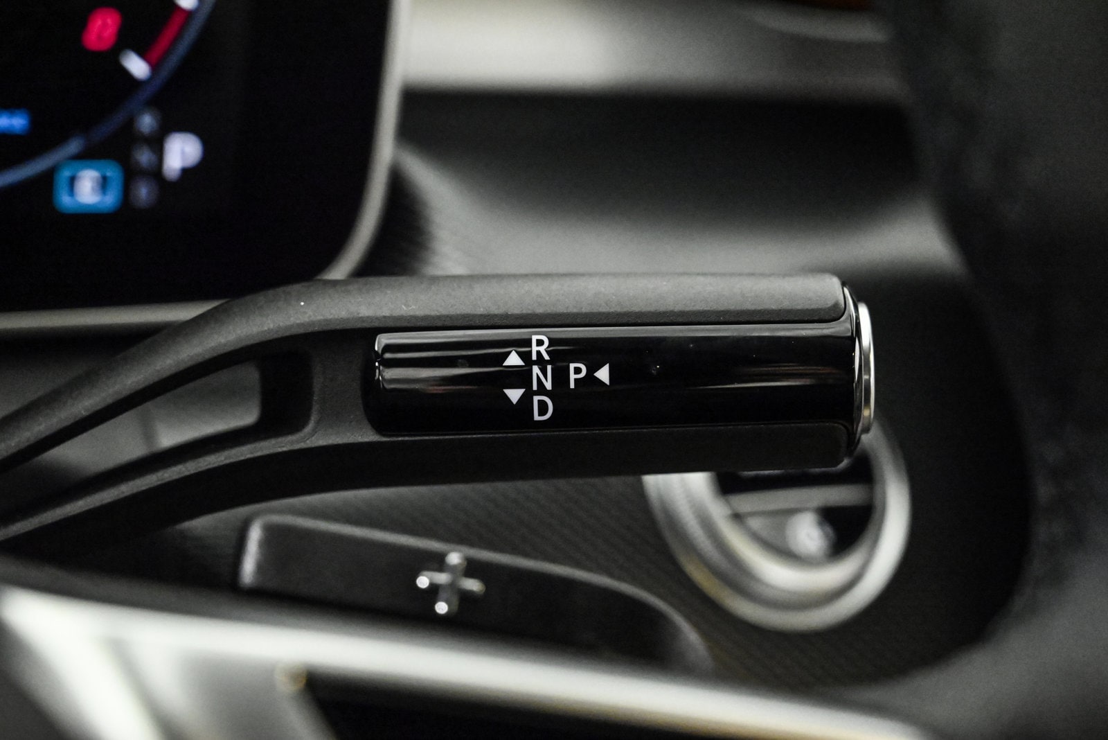 2025 MERCEDES-BENZ C-CLASS - Image 12