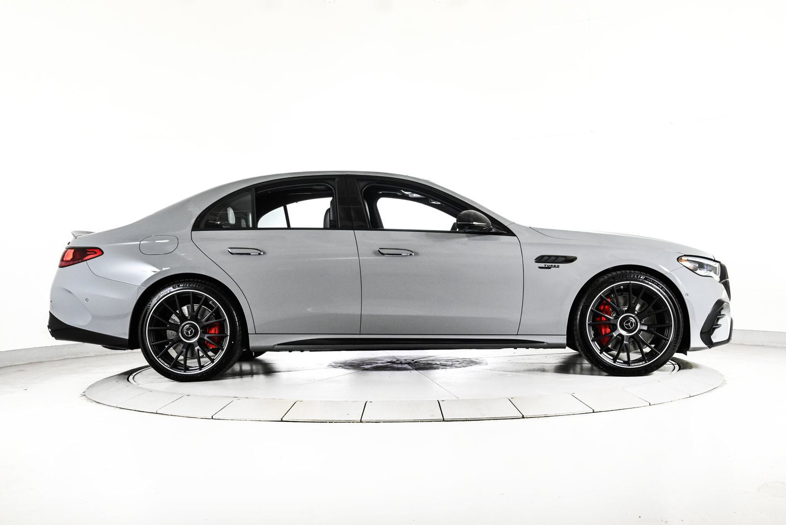 2026 MERCEDES-BENZ E-CLASS - Image 4