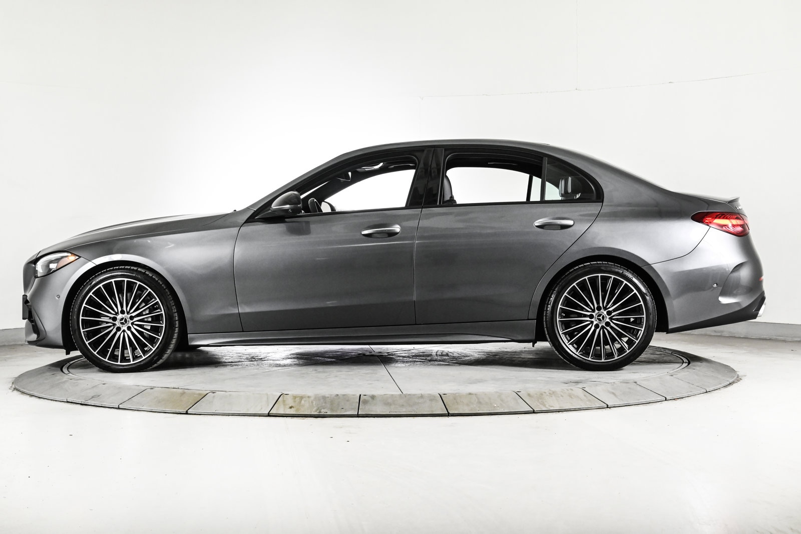 2025 MERCEDES-BENZ C-CLASS - Image 9