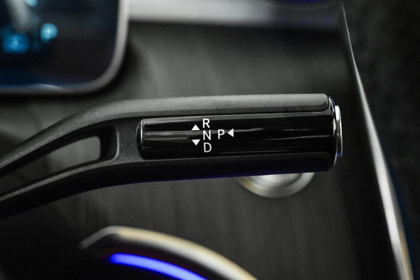 2026 MERCEDES-BENZ C-CLASS - Image 12