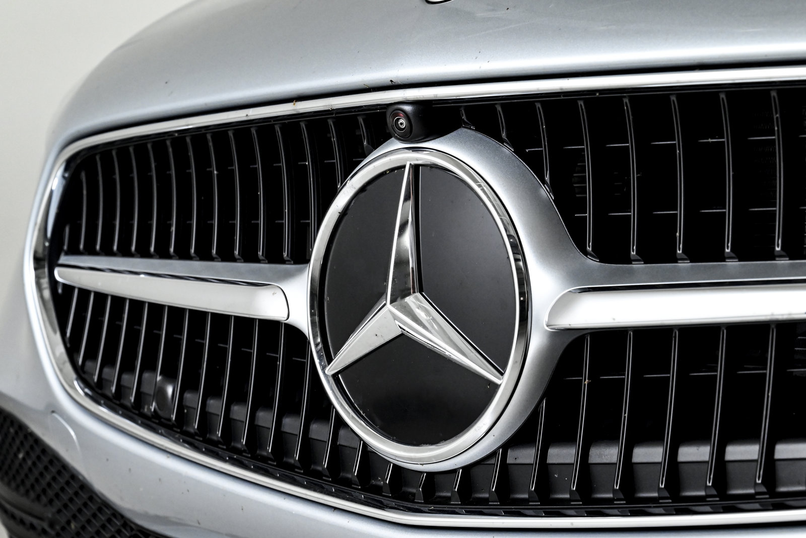 2025 MERCEDES-BENZ C-CLASS - Image 3